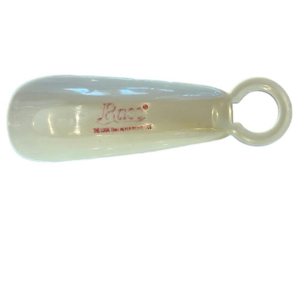 G. H. Bass Hard Plastic Shoe Horn. “The Look That Never Wears Out”. Beige
